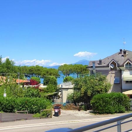 Holiday House Al Porto View Lake Peschiera del Garda Ngoại thất bức ảnh