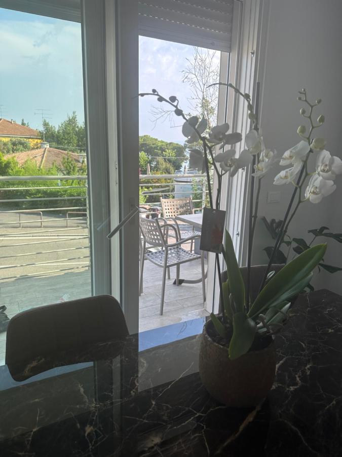 Holiday House Al Porto View Lake Peschiera del Garda Ngoại thất bức ảnh