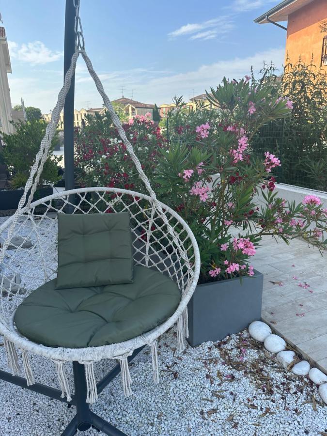 Holiday House Al Porto View Lake Peschiera del Garda Ngoại thất bức ảnh